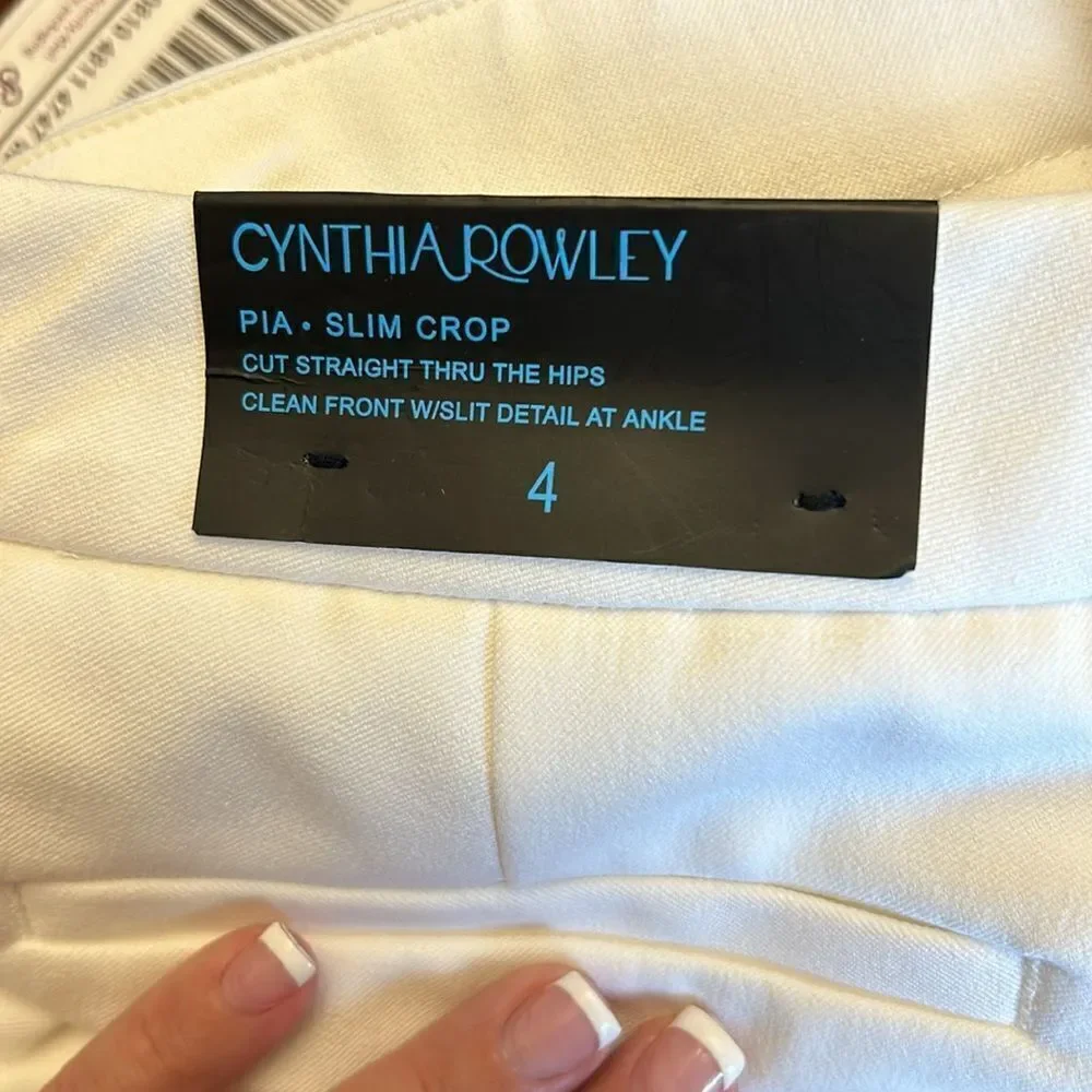 Cynthia Rowley cream slim cropped pants with slit detail at ankle Size 4 New